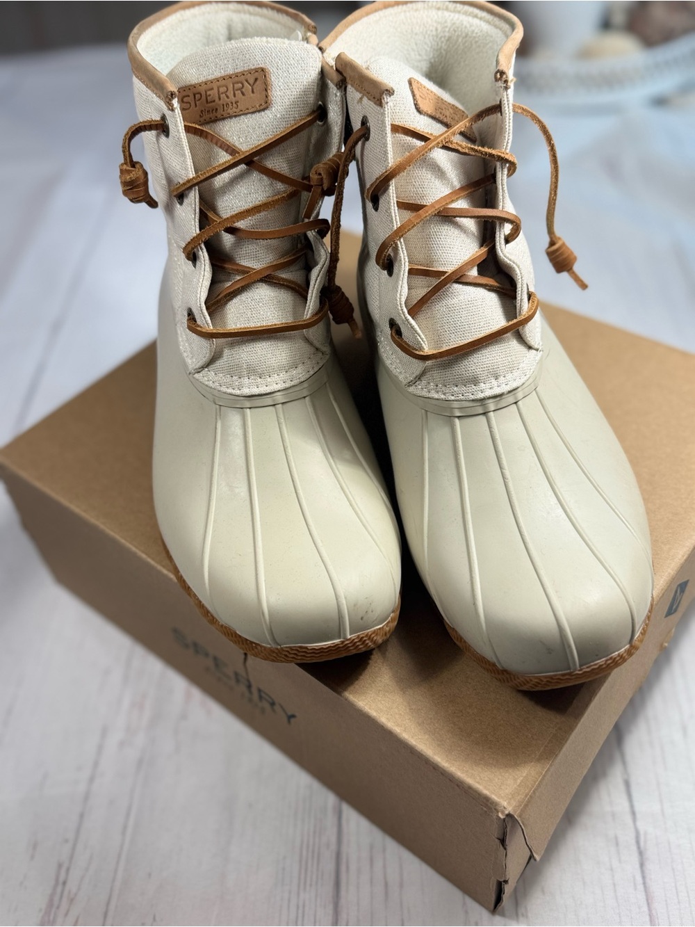 Sperry Saltwater Metallic Ivory Duck Boots – Women’s Size 12 - Picture 8 of 12
